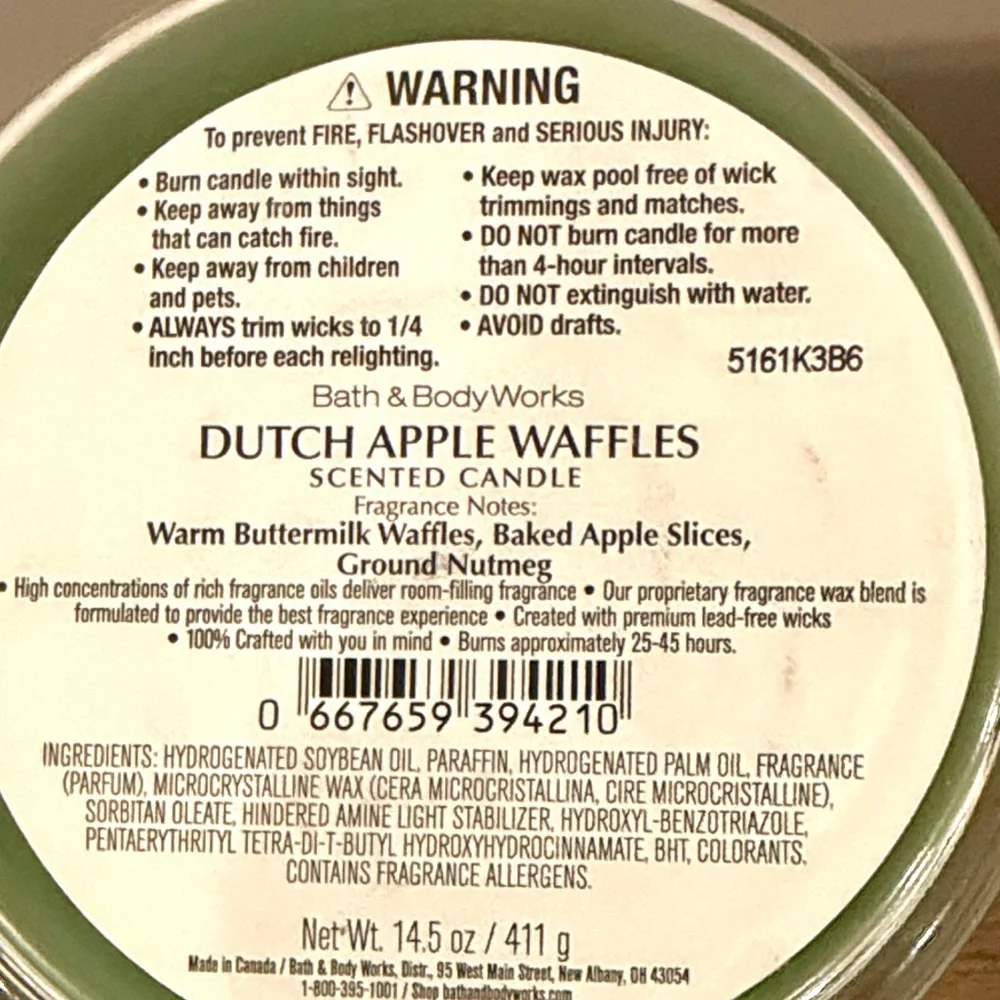 Bath & Body Works Dutch Apple Waffles Candle - Picture 3 of 3